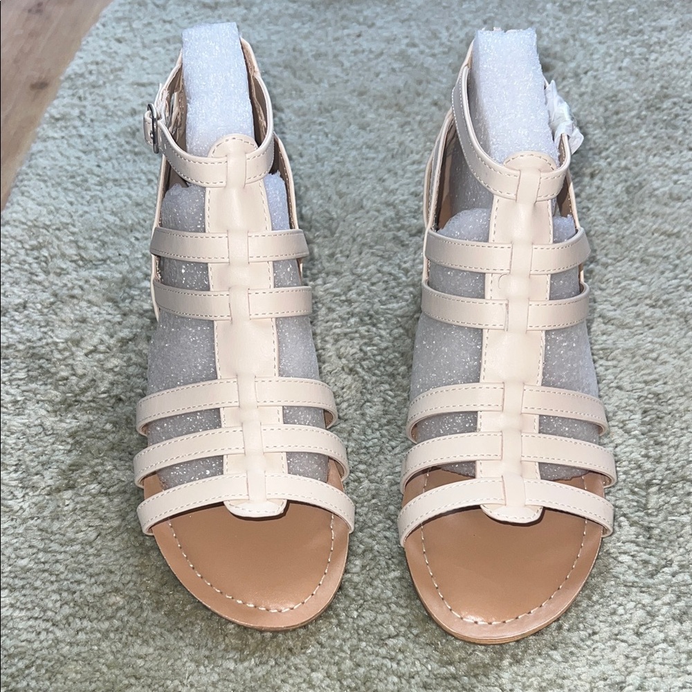 Women’s SPRIT brand carry caged wedge sandal off-white  color